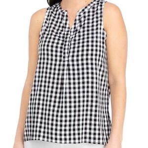 crown & ivy v neck gingham sleeveless top